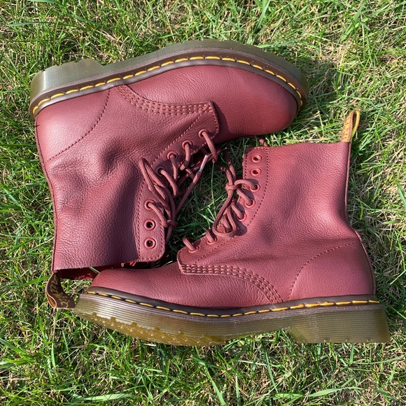 NEW Dr. Martens 1460 Pascal Virginia Leather Boots - Picture 4 of 7